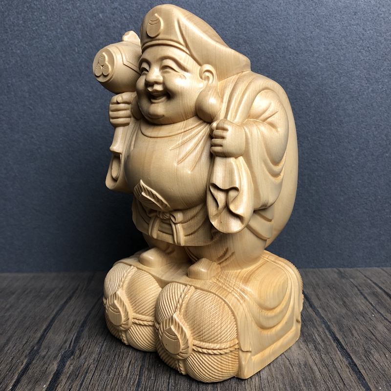 Hand Carved Hinoki Wood Daikok - Interior Design Japan 评论和价格